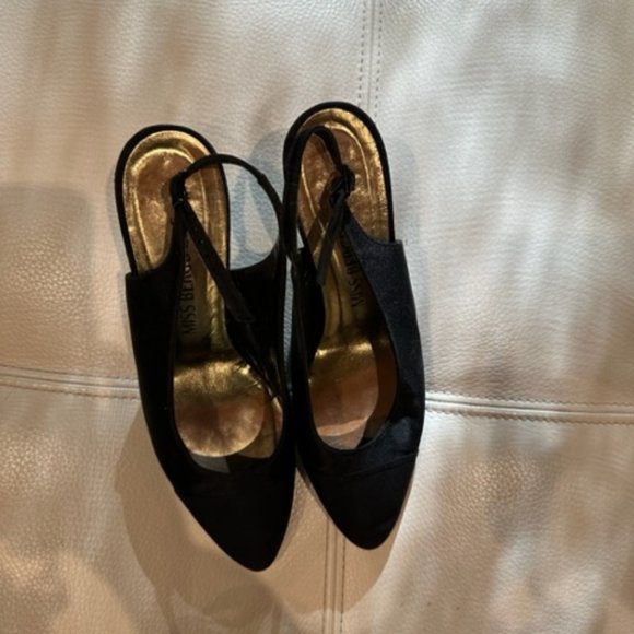 Black evening heeled leather shoes from Miss Bergdorf,  Size 7.5B - Picture 1 of 3